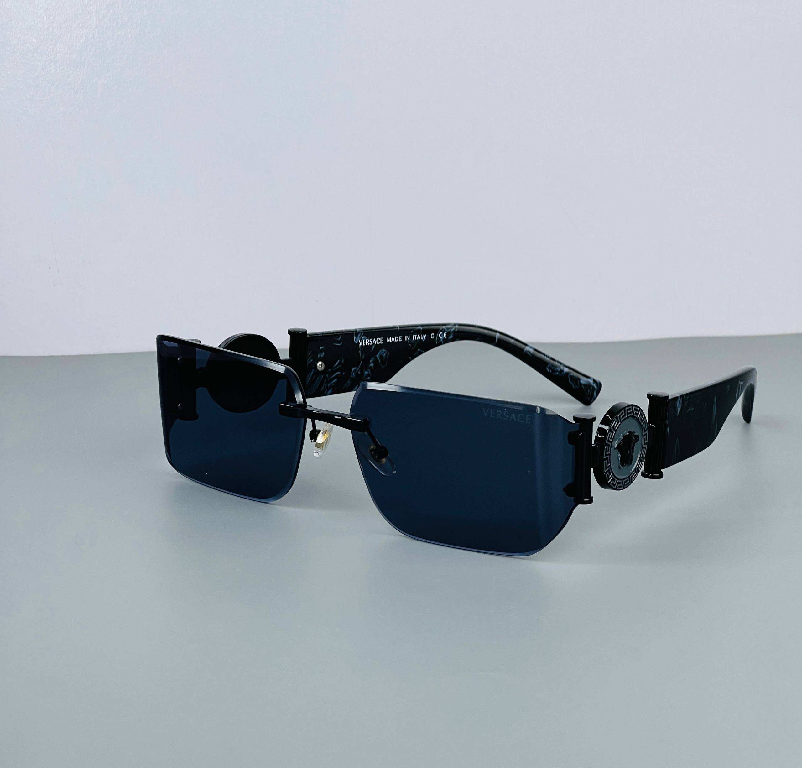 Versace side bold frameless Sunglass